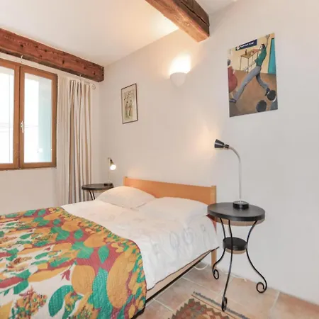 アパート Three-bedroom In *